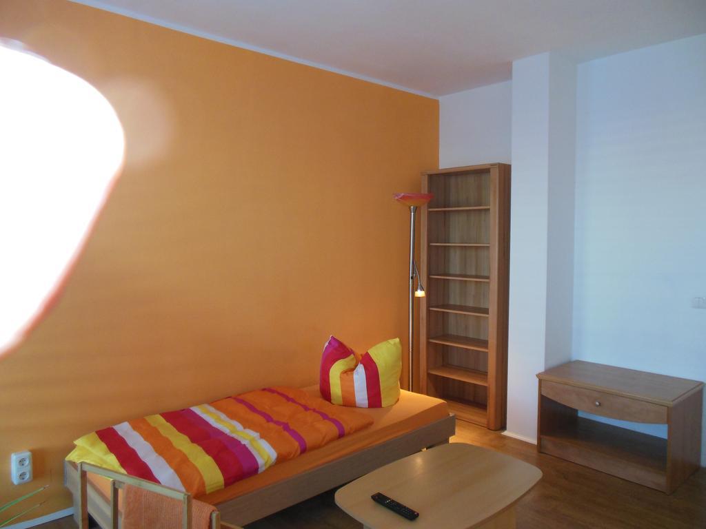 Lut10Her Sky-Fly Hotel Lipsk Pokój zdjęcie