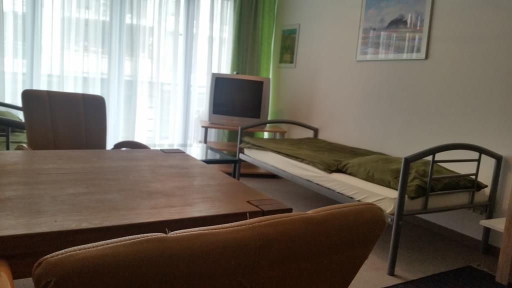 Lut10Her Sky-Fly Hotel Lipsk Zewnętrze zdjęcie