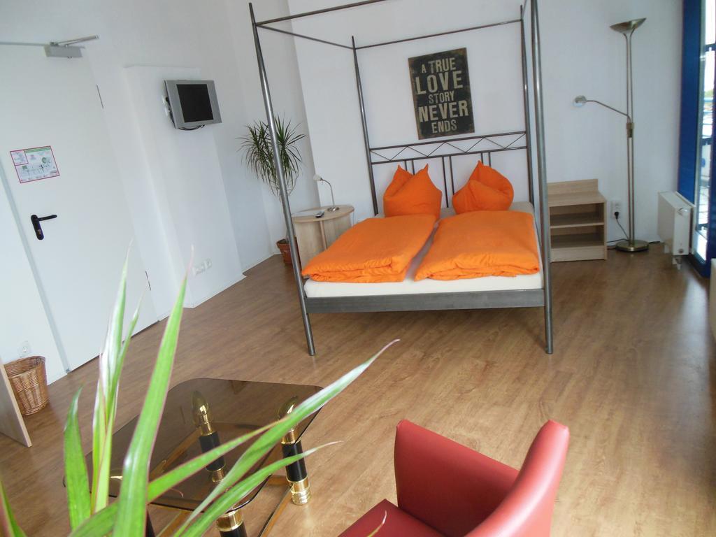 Lut10Her Sky-Fly Hotel Lipsk Pokój zdjęcie