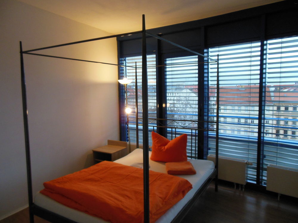 Lut10Her Sky-Fly Hotel Lipsk Zewnętrze zdjęcie